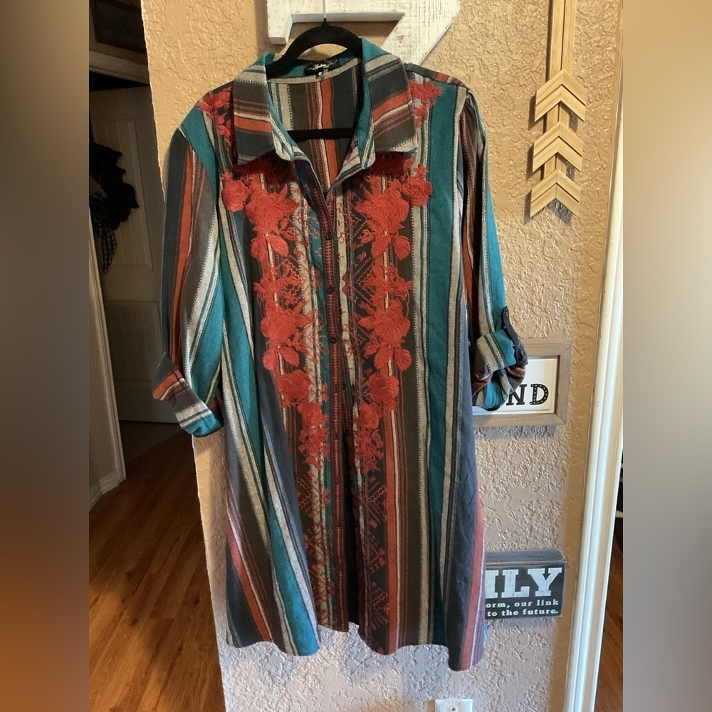 Andree by Unit Striped and Floral Embroidery Dress / open jacket  Size 2X